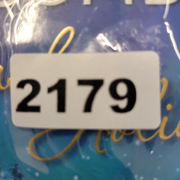 Alaskan Holiday Debbie Macomber Hardcover 2018 First Edition Romance Christmas - Picture 13 of 13